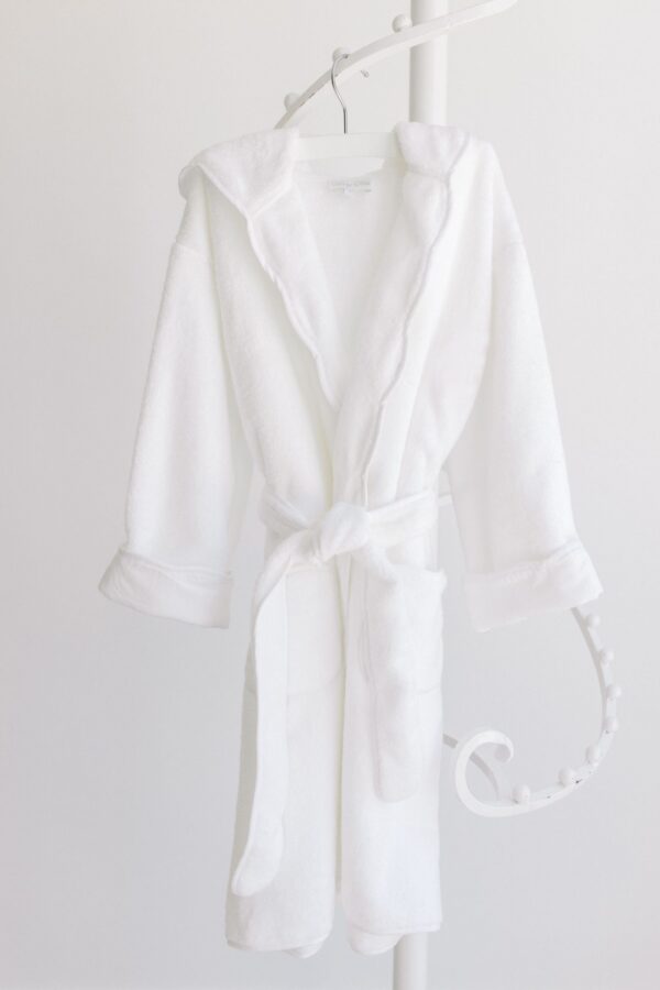 Bathrobe – White Scallops