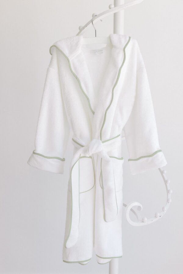Bathrobe – Sage Scallops