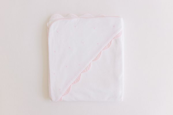 Hooded Towel  – Pink Dots