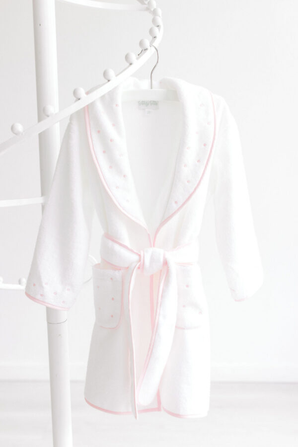 Bathrobe – White with Pink Dots