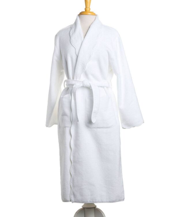 Women’s Bathrobe – White with White Scallops